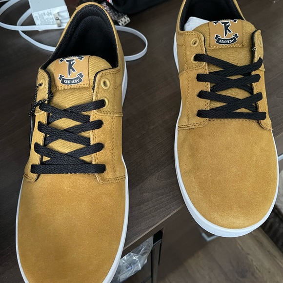 Rare Supra Stacks - Picture 2 of 3